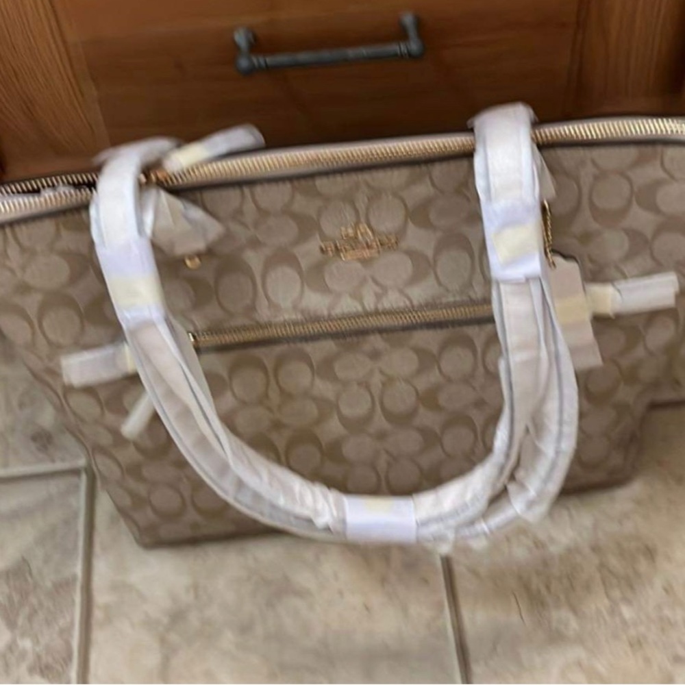 Coach Gallery Tote
